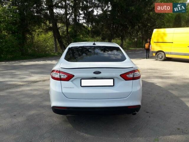 Белый Форд Фьюжн, объемом двигателя 2.5 л и пробегом 234 тыс. км за 8200 $, фото 9 на Automoto.ua