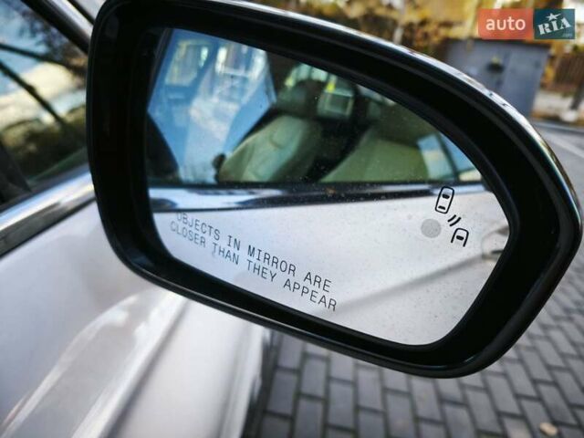 Білий Форд Фьюжен, об'ємом двигуна 2 л та пробігом 108 тис. км за 15000 $, фото 11 на Automoto.ua