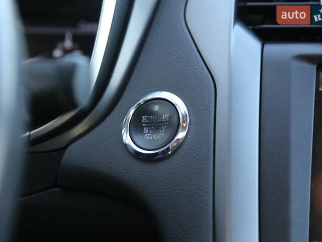 Белый Форд Фьюжн, объемом двигателя 2 л и пробегом 157 тыс. км за 11300 $, фото 23 на Automoto.ua