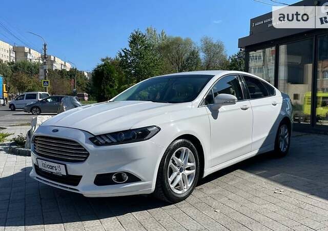 Белый Форд Фьюжн, объемом двигателя 2.5 л и пробегом 192 тыс. км за 9300 $, фото 2 на Automoto.ua