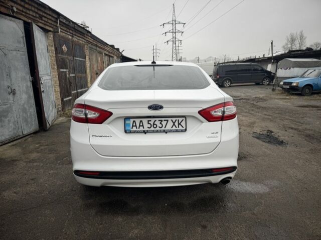 Білий Форд Фьюжен, об'ємом двигуна 1.5 л та пробігом 204 тис. км за 8000 $, фото 1 на Automoto.ua
