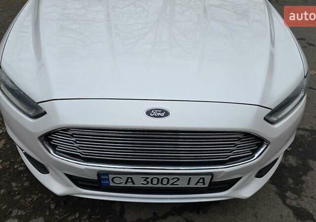 Білий Форд Фьюжен, об'ємом двигуна 2.5 л та пробігом 240 тис. км за 9449 $, фото 31 на Automoto.ua
