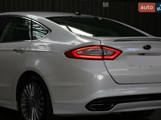 Белый Форд Фьюжн, объемом двигателя 2 л и пробегом 157 тыс. км за 11300 $, фото 7 на Automoto.ua