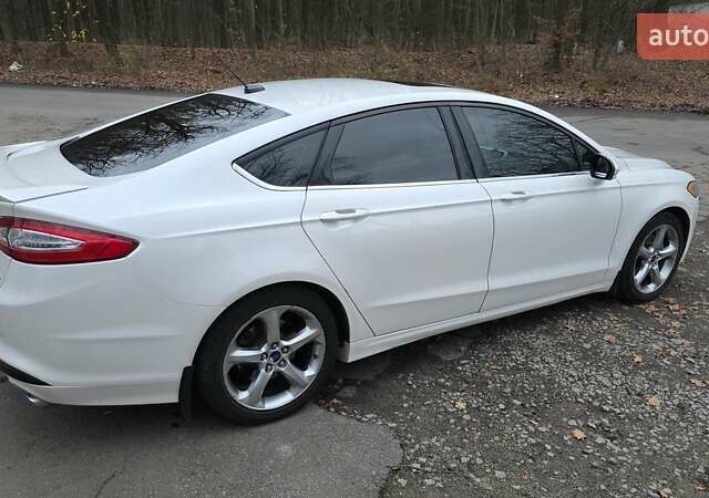 Білий Форд Фьюжен, об'ємом двигуна 2.49 л та пробігом 241 тис. км за 9400 $, фото 20 на Automoto.ua