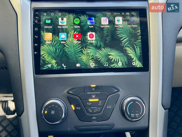 Белый Форд Фьюжн, объемом двигателя 2.49 л и пробегом 199 тыс. км за 9500 $, фото 28 на Automoto.ua