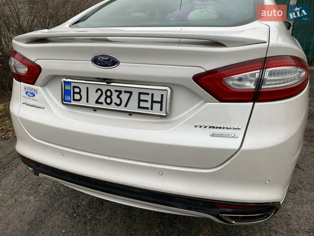 Белый Форд Фьюжн, объемом двигателя 2 л и пробегом 400 тыс. км за 9200 $, фото 18 на Automoto.ua