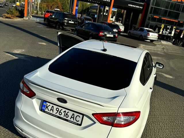 Форд Фьюжн 2015 в Полтаве на Automoto.ua Белый Форд Фьюжн, объемом двигателя 1.5 л и пробегом 143 тыс. км за 9500 $, фото 7 на Automoto.ua
