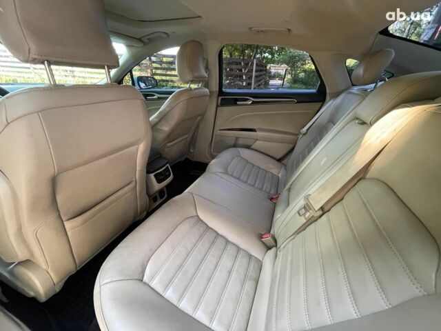 Белый Форд Фьюжн, объемом двигателя 2 л и пробегом 163 тыс. км за 12790 $, фото 18 на Automoto.ua