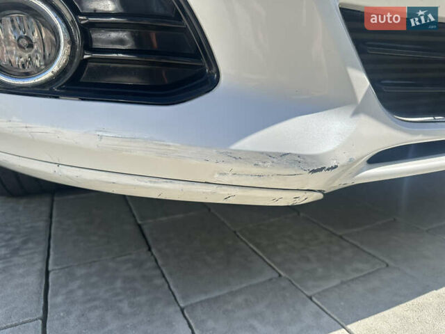 Форд Фьюжен 2015 у Львові на Automoto.ua Білий Форд Фьюжен, об'ємом двигуна 2 л та пробігом 200 тис. км за 9500 $, фото 17 на Automoto.ua