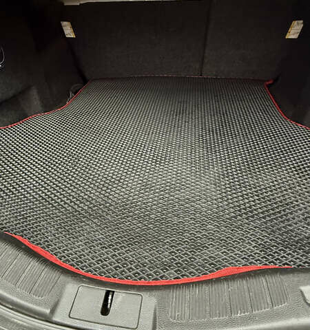 Белый Форд Фьюжн, объемом двигателя 2.5 л и пробегом 240 тыс. км за 9300 $, фото 20 на Automoto.ua