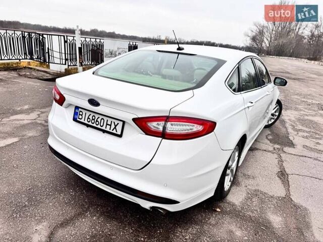 Білий Форд Фьюжен, об'ємом двигуна 2.5 л та пробігом 230 тис. км за 8000 $, фото 7 на Automoto.ua