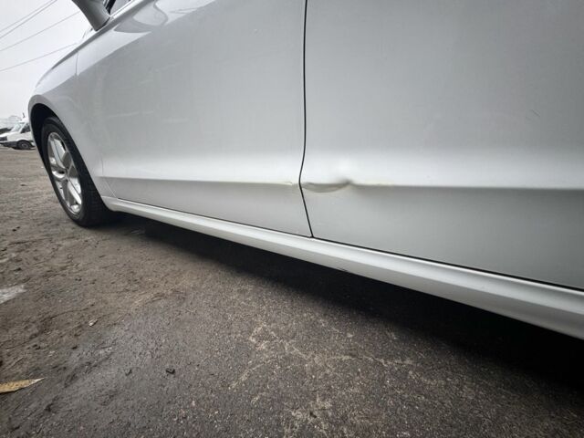 Білий Форд Фьюжен, об'ємом двигуна 1.5 л та пробігом 204 тис. км за 8000 $, фото 4 на Automoto.ua