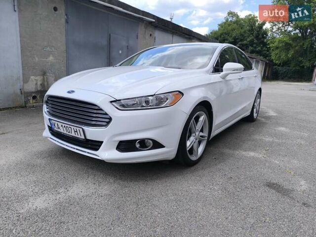 Белый Форд Фьюжн, объемом двигателя 2 л и пробегом 259 тыс. км за 10700 $, фото 17 на Automoto.ua