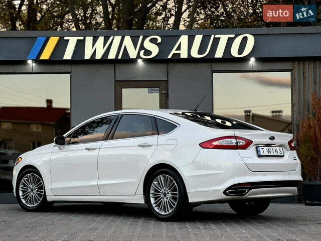 Форд Фьюжен 2015 у Одесі на Automoto.ua Білий Форд Фьюжен, об'ємом двигуна 2 л та пробігом 148 тис. км за 10900 $, фото 23 на Automoto.ua