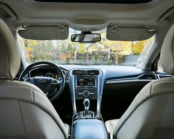 Білий Форд Фьюжен, об'ємом двигуна 2 л та пробігом 108 тис. км за 15000 $, фото 21 на Automoto.ua