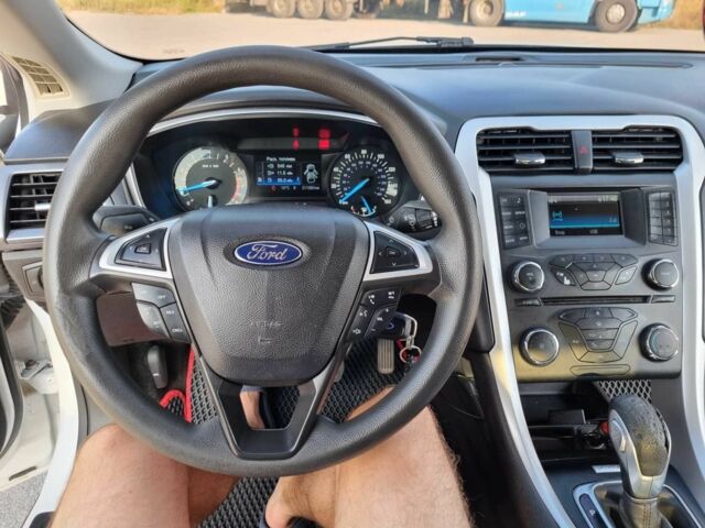 Білий Форд Фьюжен, об'ємом двигуна 2.5 л та пробігом 223 тис. км за 8500 $, фото 8 на Automoto.ua