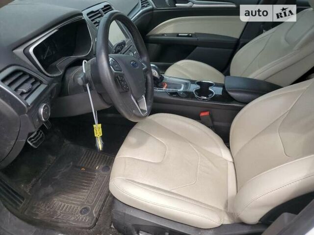 Белый Форд Фьюжн, объемом двигателя 2 л и пробегом 158 тыс. км за 2500 $, фото 9 на Automoto.ua