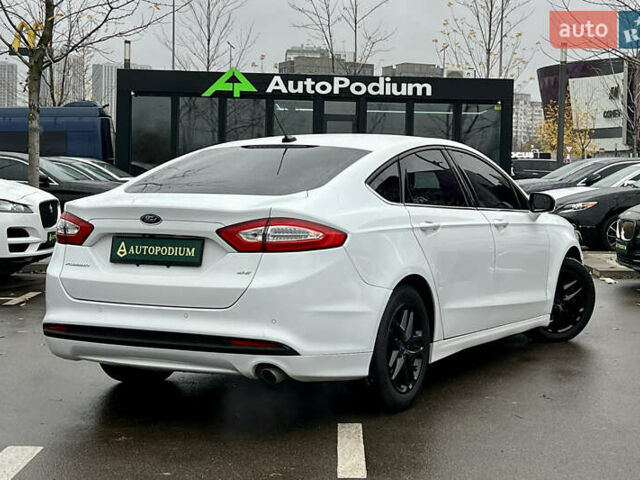 Белый Форд Фьюжн, объемом двигателя 2.49 л и пробегом 199 тыс. км за 9500 $, фото 13 на Automoto.ua