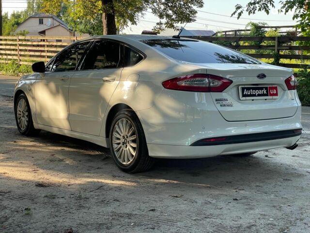 Белый Форд Фьюжн, объемом двигателя 2 л и пробегом 163 тыс. км за 12790 $, фото 12 на Automoto.ua