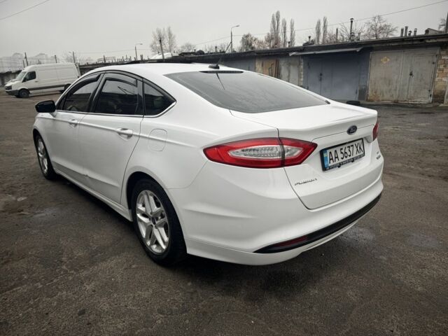 Білий Форд Фьюжен, об'ємом двигуна 1.5 л та пробігом 204 тис. км за 8000 $, фото 2 на Automoto.ua