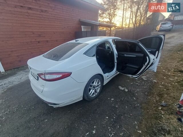 Белый Форд Фьюжн, объемом двигателя 1.5 л и пробегом 160 тыс. км за 6500 $, фото 5 на Automoto.ua