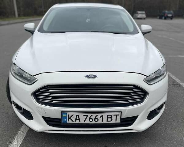 Білий Форд Фьюжен, об'ємом двигуна 2.5 л та пробігом 245 тис. км за 9300 $, фото 12 на Automoto.ua