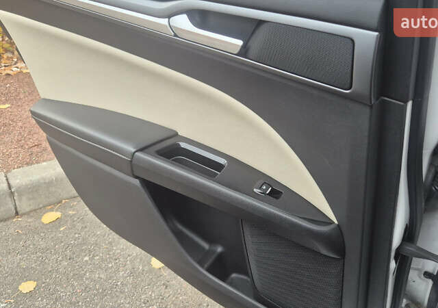 Белый Форд Фьюжн, объемом двигателя 2 л и пробегом 158 тыс. км за 11750 $, фото 14 на Automoto.ua