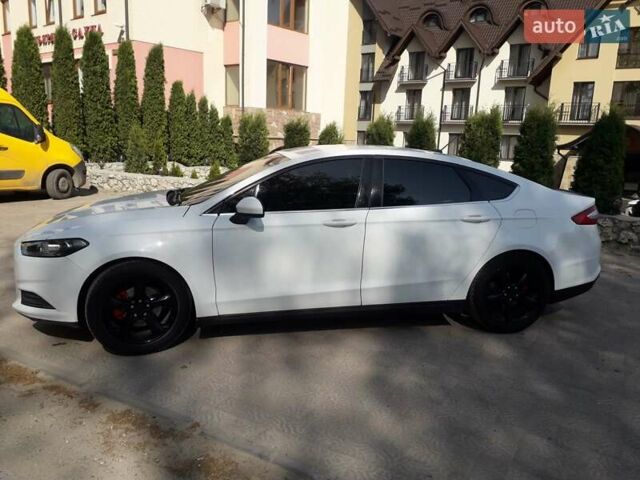 Белый Форд Фьюжн, объемом двигателя 2.5 л и пробегом 234 тыс. км за 8200 $, фото 5 на Automoto.ua