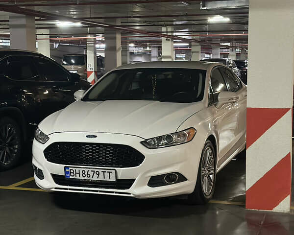 Белый Форд Фьюжн, объемом двигателя 2 л и пробегом 144 тыс. км за 15999 $, фото 30 на Automoto.ua