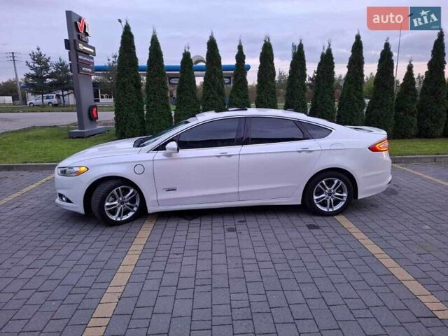 Белый Форд Фьюжн, объемом двигателя 2 л и пробегом 143 тыс. км за 11350 $, фото 27 на Automoto.ua