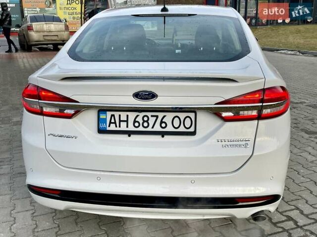 Белый Форд Фьюжн, объемом двигателя 2 л и пробегом 153 тыс. км за 13399 $, фото 39 на Automoto.ua