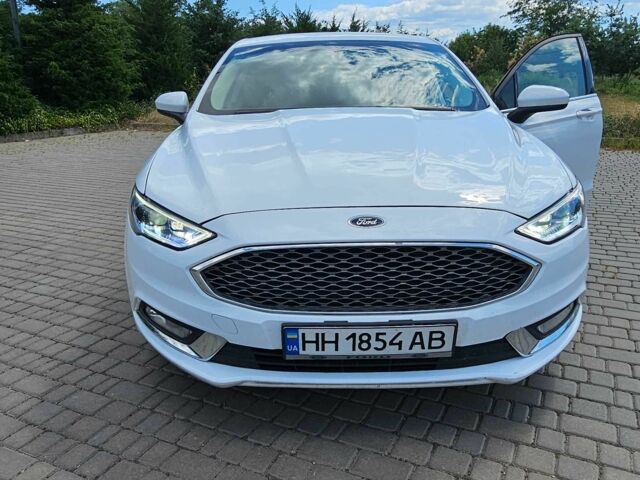 Белый Форд Фьюжн, объемом двигателя 2 л и пробегом 186 тыс. км за 11300 $, фото 9 на Automoto.ua