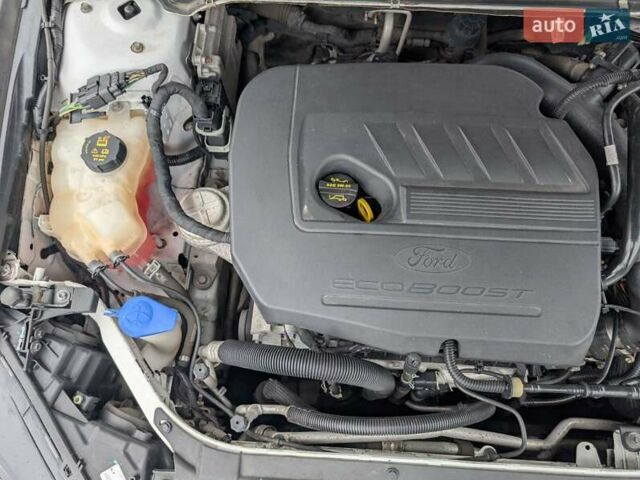 Белый Форд Фьюжн, объемом двигателя 1.5 л и пробегом 135 тыс. км за 8500 $, фото 17 на Automoto.ua