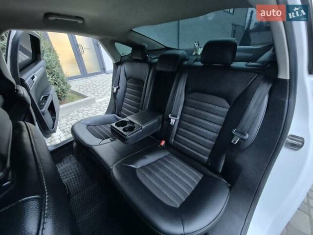 Белый Форд Фьюжн, объемом двигателя 2.49 л и пробегом 204 тыс. км за 12999 $, фото 23 на Automoto.ua