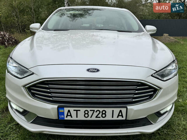 Білий Форд Фьюжен, об'ємом двигуна 2 л та пробігом 259 тис. км за 12499 $, фото 34 на Automoto.ua