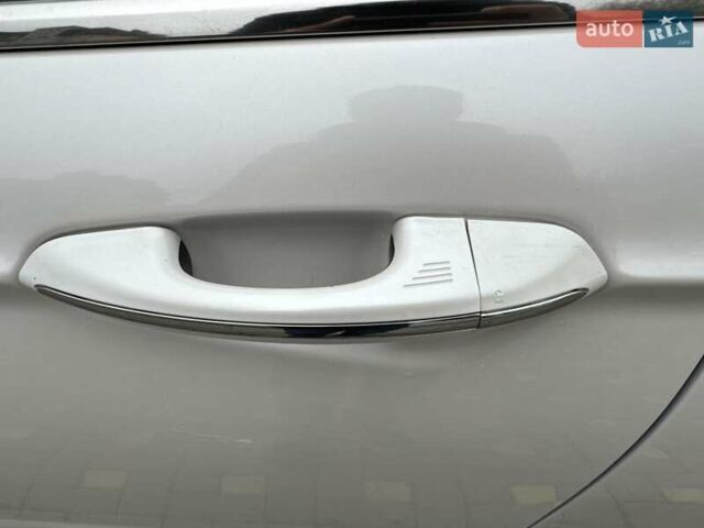 Белый Форд Фьюжн, объемом двигателя 2 л и пробегом 260 тыс. км за 13400 $, фото 38 на Automoto.ua