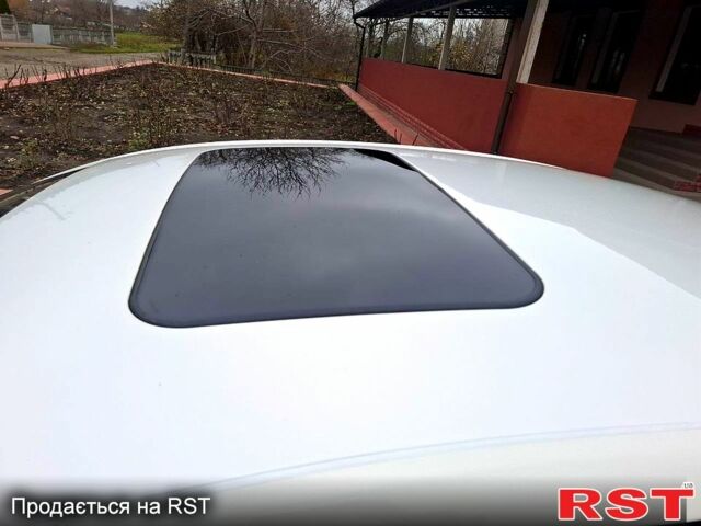 Білий Форд Фьюжен, об'ємом двигуна 1.5 л та пробігом 160 тис. км за 12000 $, фото 7 на Automoto.ua