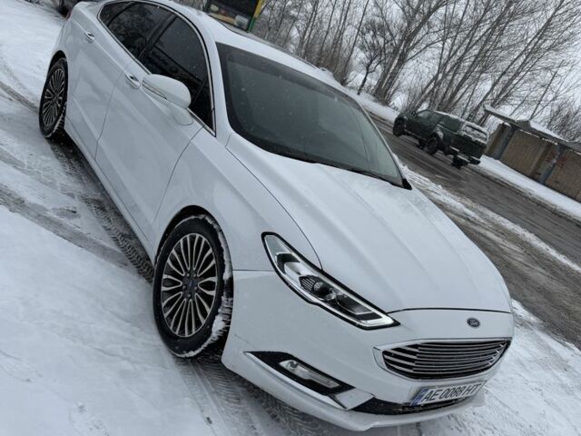 Білий Форд Фьюжен, об'ємом двигуна 2 л та пробігом 116 тис. км за 11500 $, фото 2 на Automoto.ua