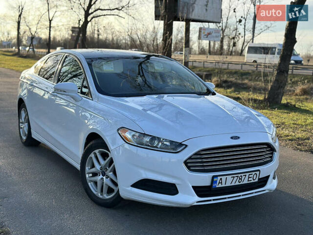 Білий Форд Фьюжен, об'ємом двигуна 2.49 л та пробігом 182 тис. км за 9900 $, фото 9 на Automoto.ua
