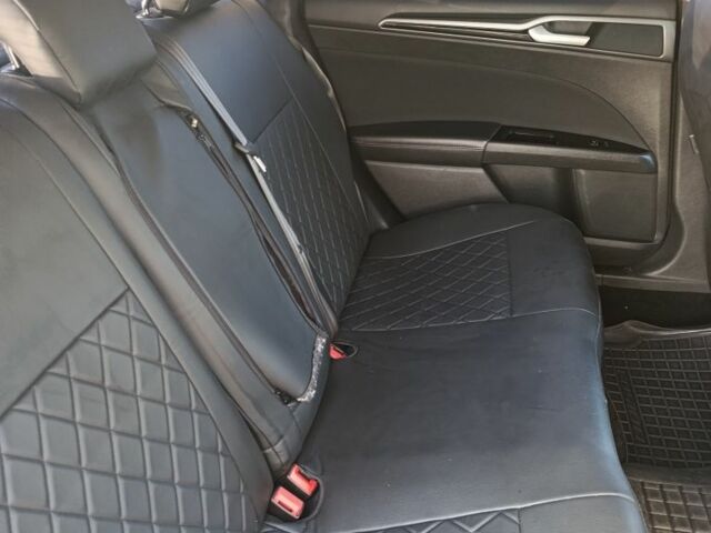 Білий Форд Фьюжен, об'ємом двигуна 1.5 л та пробігом 182 тис. км за 9800 $, фото 4 на Automoto.ua