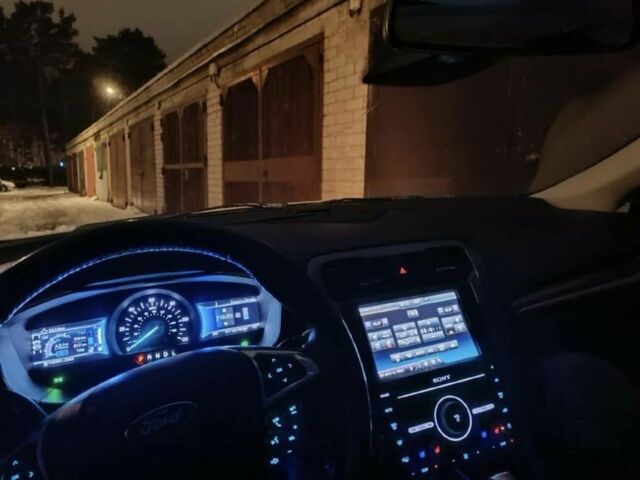 Білий Форд Фьюжен, об'ємом двигуна 0 л та пробігом 155 тис. км за 8100 $, фото 11 на Automoto.ua