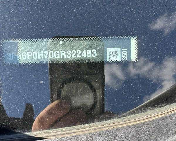 Білий Форд Фьюжен, об'ємом двигуна 2.5 л та пробігом 150 тис. км за 10700 $, фото 4 на Automoto.ua