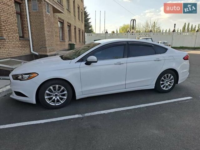 Белый Форд Фьюжн, объемом двигателя 2.5 л и пробегом 103 тыс. км за 12606 $, фото 3 на Automoto.ua