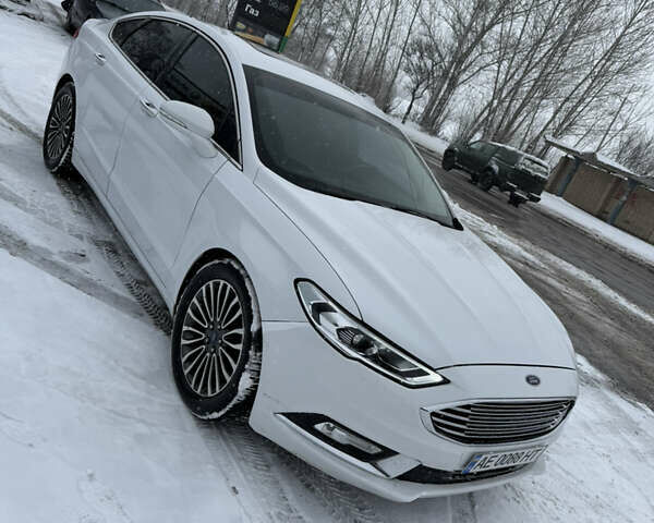 Белый Форд Фьюжн, объемом двигателя 2 л и пробегом 116 тыс. км за 11500 $, фото 2 на Automoto.ua