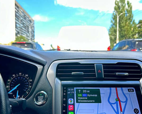 Белый Форд Фьюжн, объемом двигателя 2.49 л и пробегом 95 тыс. км за 12000 $, фото 12 на Automoto.ua