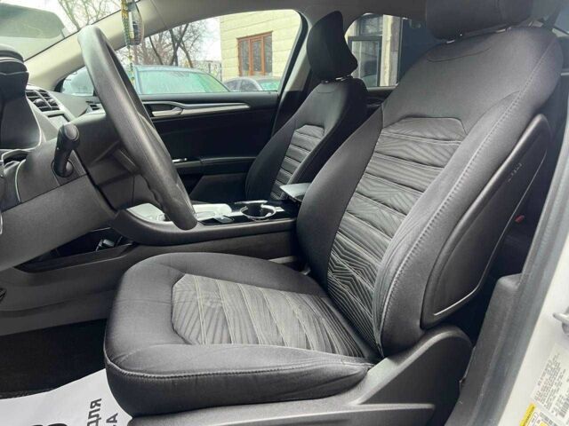 Білий Форд Фьюжен, об'ємом двигуна 2.5 л та пробігом 151 тис. км за 11200 $, фото 8 на Automoto.ua