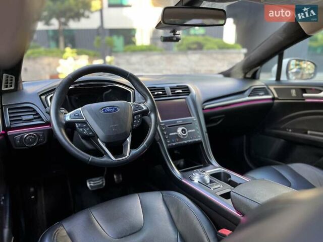 Білий Форд Фьюжен, об'ємом двигуна 2 л та пробігом 128 тис. км за 19000 $, фото 30 на Automoto.ua