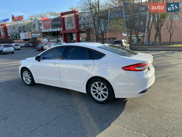 Белый Форд Фьюжн, объемом двигателя 2.49 л и пробегом 128 тыс. км за 11500 $, фото 3 на Automoto.ua