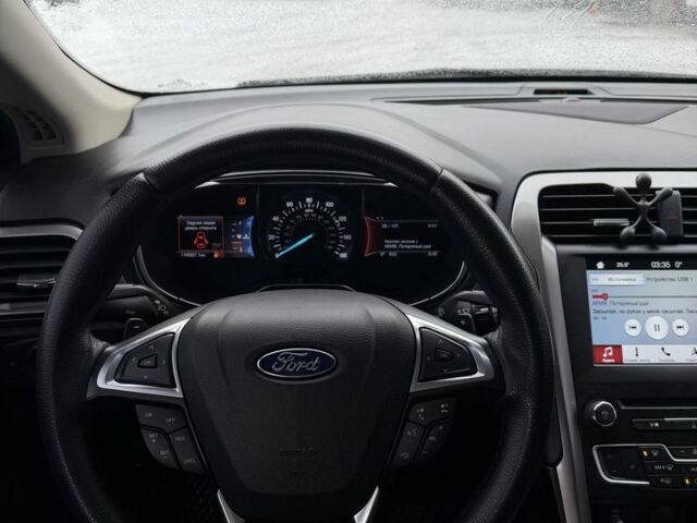 Білий Форд Фьюжен, об'ємом двигуна 2 л та пробігом 116 тис. км за 11500 $, фото 14 на Automoto.ua