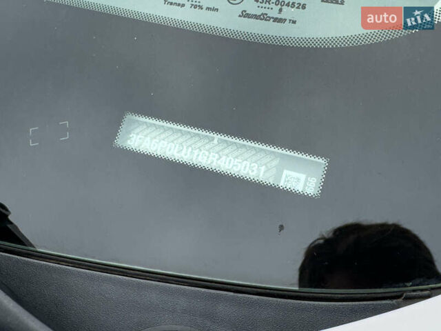 Белый Форд Фьюжн, объемом двигателя 2 л и пробегом 194 тыс. км за 13500 $, фото 36 на Automoto.ua